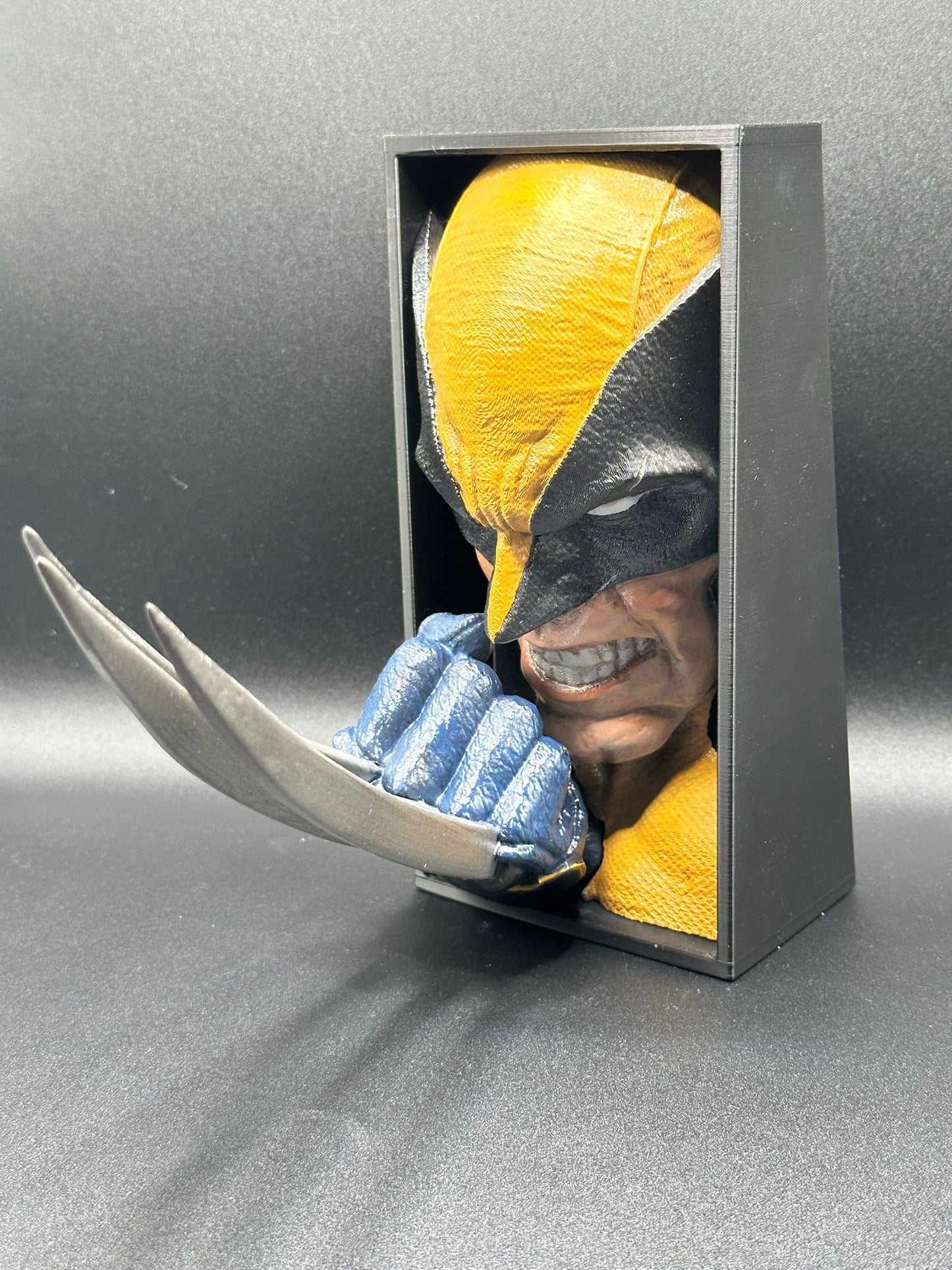 Fermalibro 3D Wolverine Dipinto a Mano