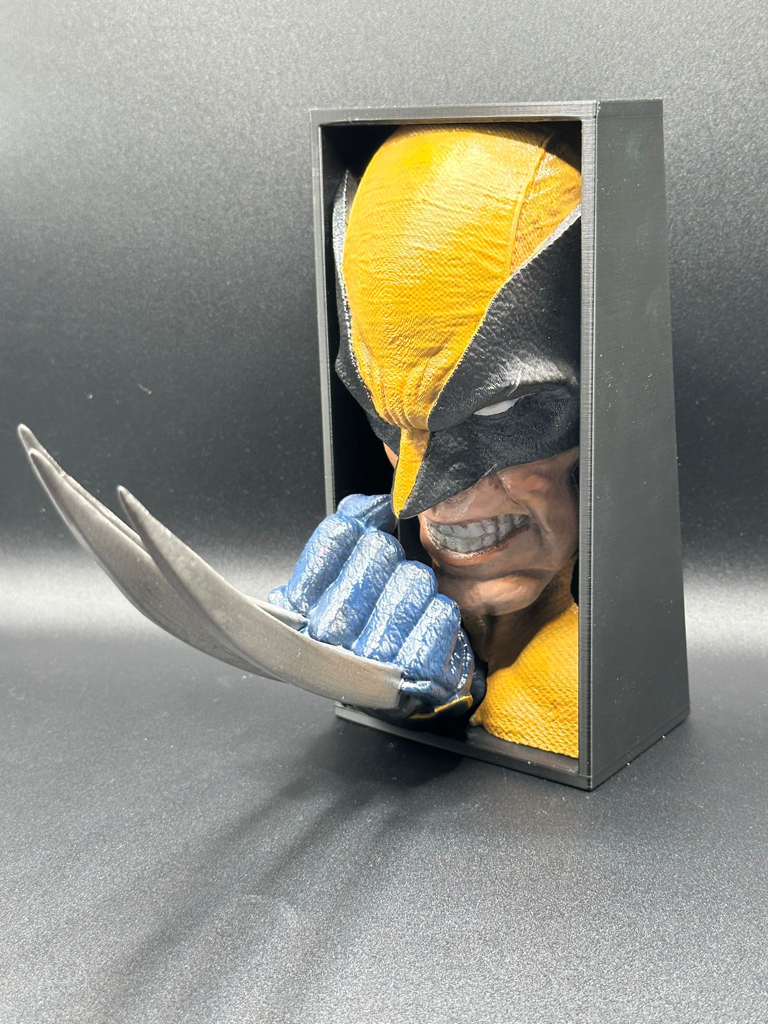 Fermalibro 3D Wolverine Dipinto a Mano