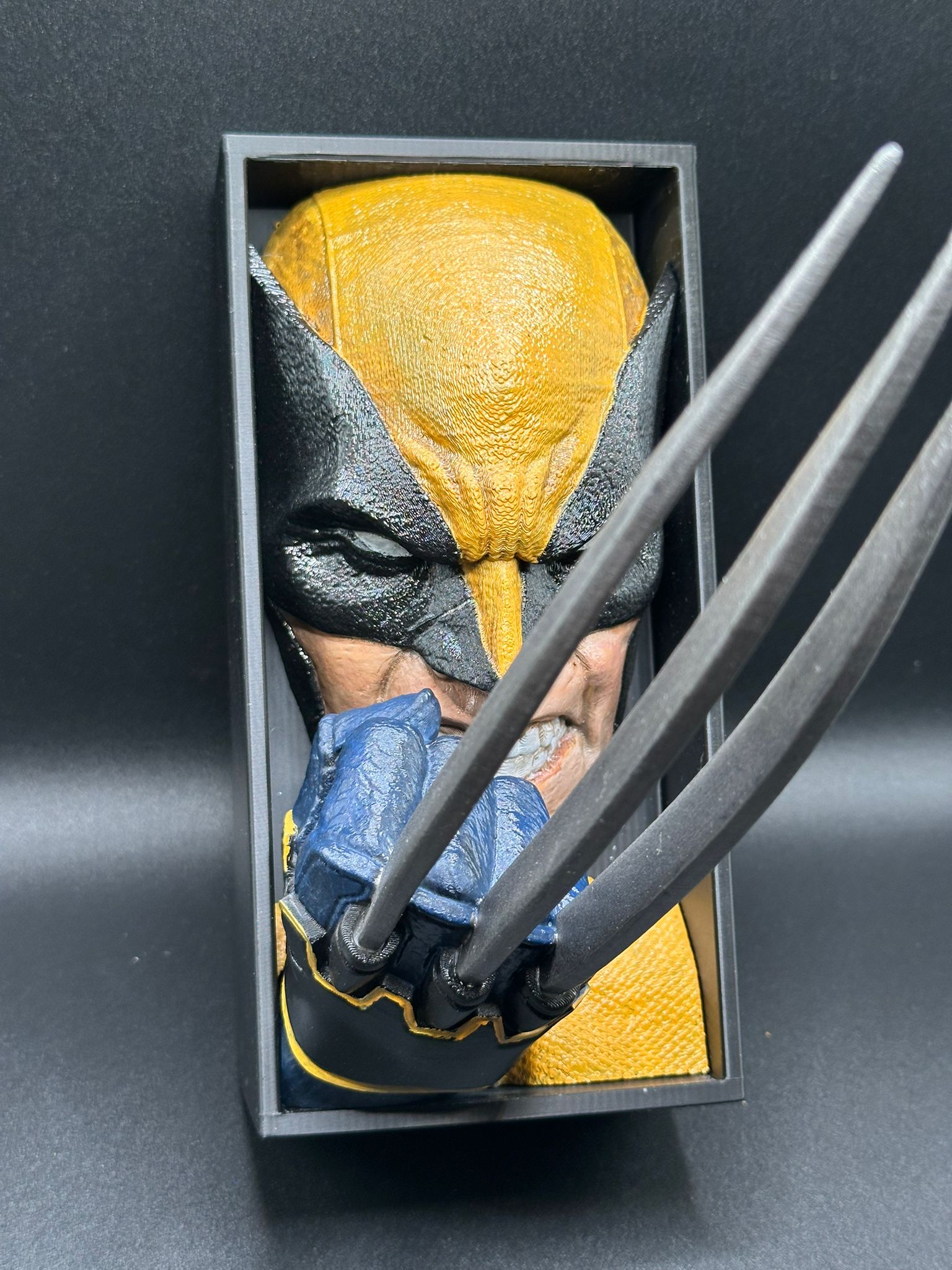 Fermalibro 3D Wolverine Dipinto a Mano