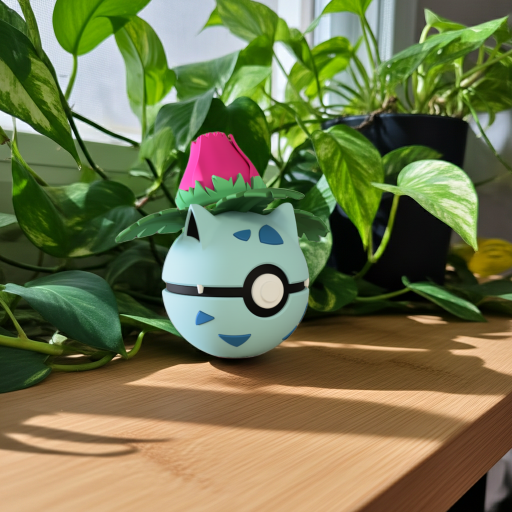 Poké Ball 3D ispirata a Ivysaur – Sfera decorativa da collezione (#0002)