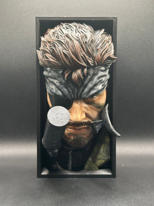 Fermalibro 3D Solid Snake, profondità della composizione dentro il box nero