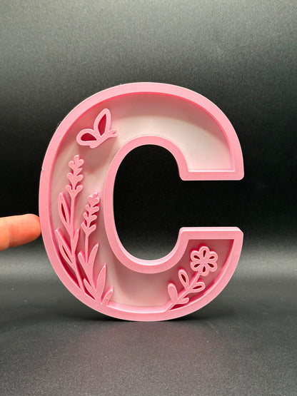 Lettera 3D floreale personalizzata rosa - Livoncraft3D