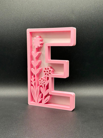 Lettera 3D floreale personalizzata rosa - Livoncraft3D