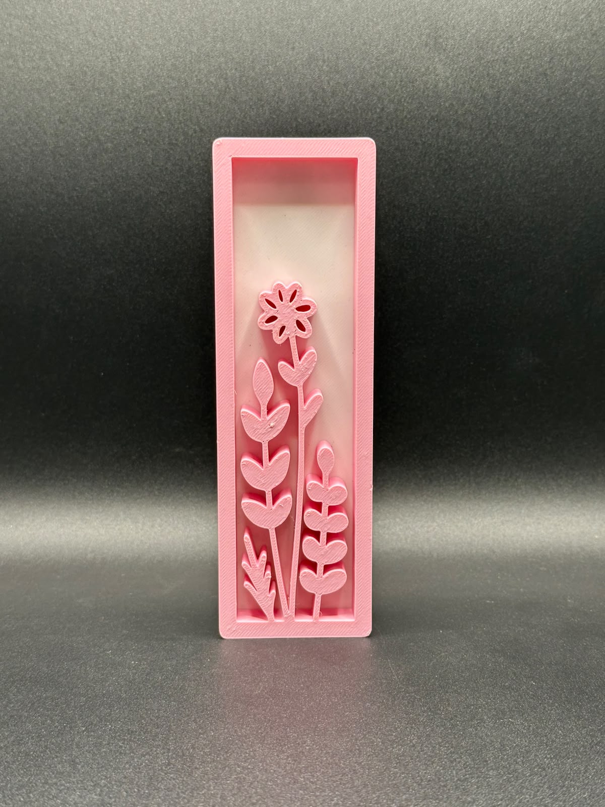 Lettera 3D floreale personalizzata rosa - Livoncraft3D