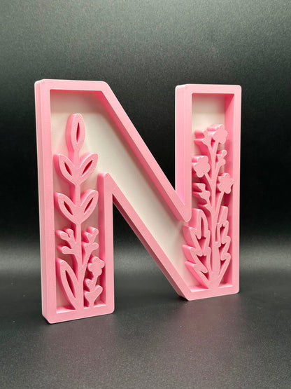 Lettera 3D floreale personalizzata rosa - Livoncraft3D