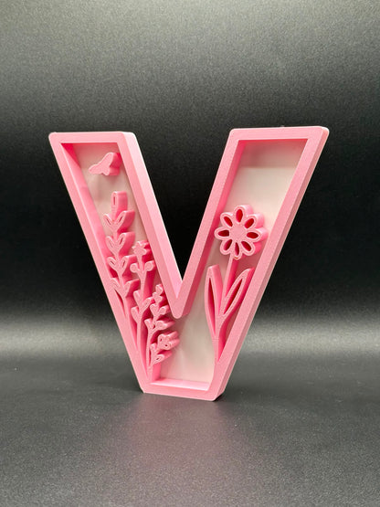 Lettera 3D floreale personalizzata rosa - Livoncraft3D