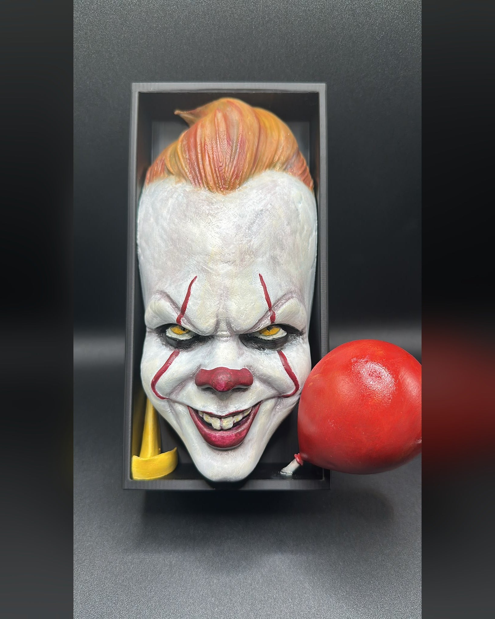 Fermalibro 3D Pennywise dipinto a mano, clown con palloncino rosso